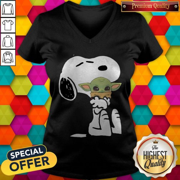 Original Snoopy Hug Baby Yoda Halloween V-neck