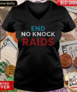 End No Knock Raids V-neck