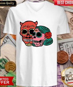 Skulls Couple Day Of The Dead ShirtSkulls Couple Day Of The Dead V-neck