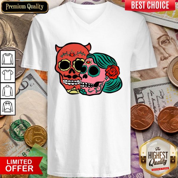 Skulls Couple Day Of The Dead ShirtSkulls Couple Day Of The Dead V-neck
