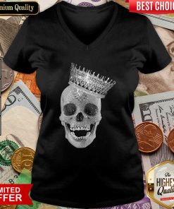 Skull Queen Diamond V-neck - Design By Viewtees.com