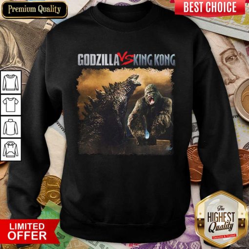 Happy Classic Godzilla Vs King Kong New Tee 02 Sweatshirt
