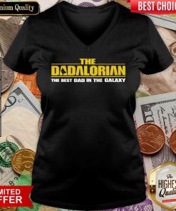 Official The Dadalorian The Best Dad In The Galaxy 33 V-neck